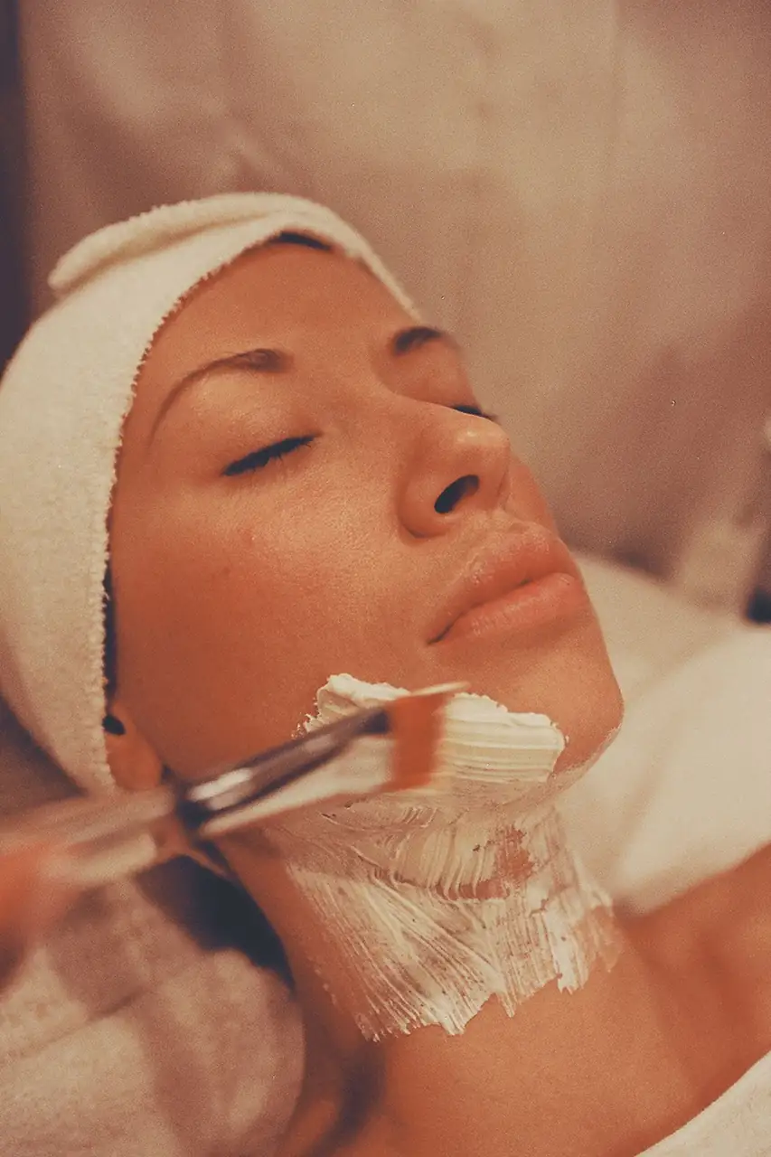 Beauty facial therapy