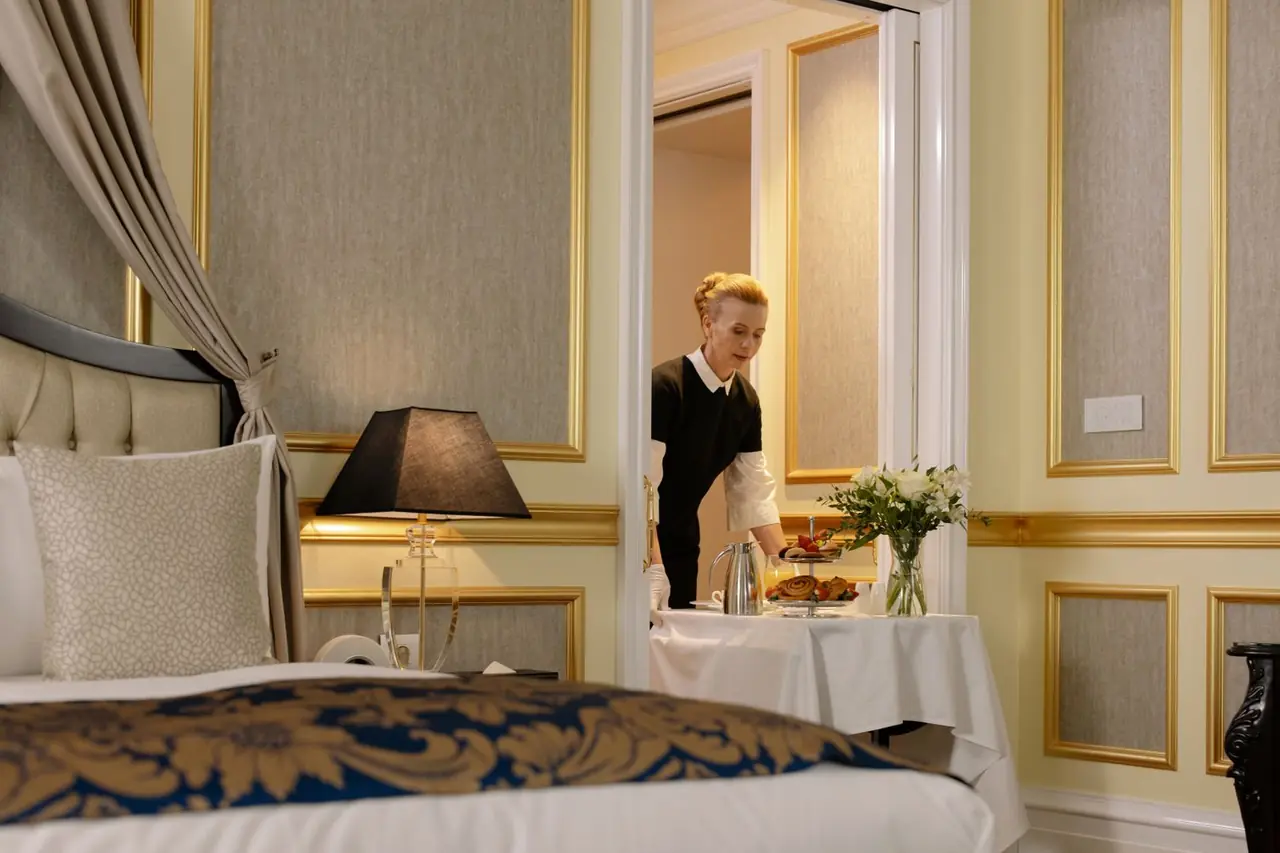Premium In-Room Dining